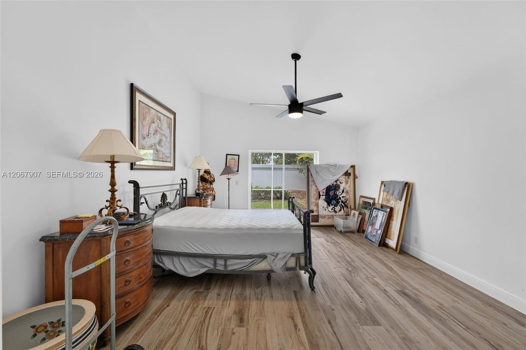 For Sale: $515,000 (3 beds, 2 baths, 2172 Square Feet)