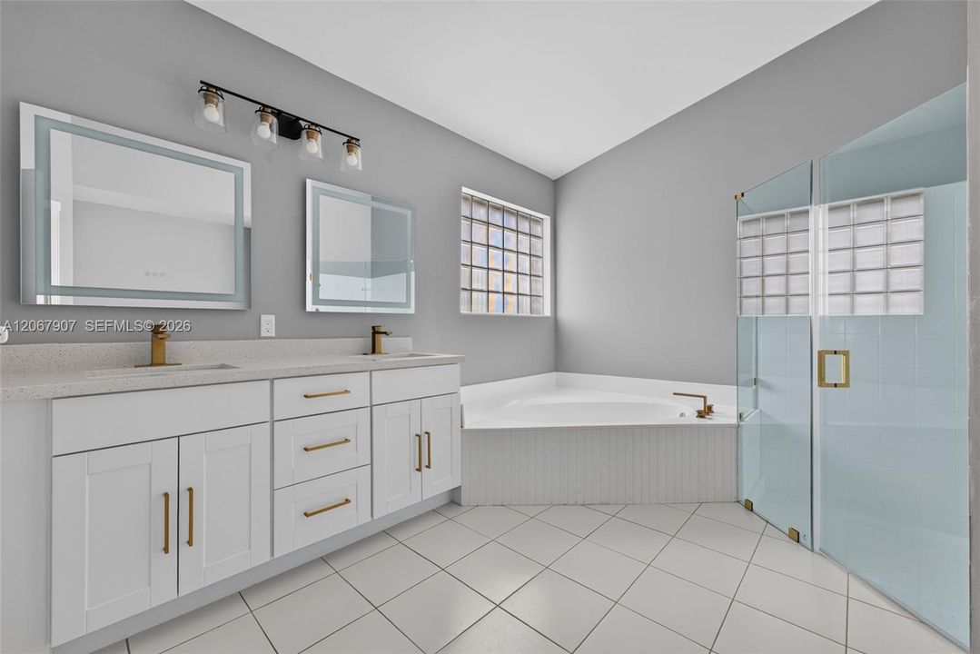 For Sale: $515,000 (3 beds, 2 baths, 2172 Square Feet)