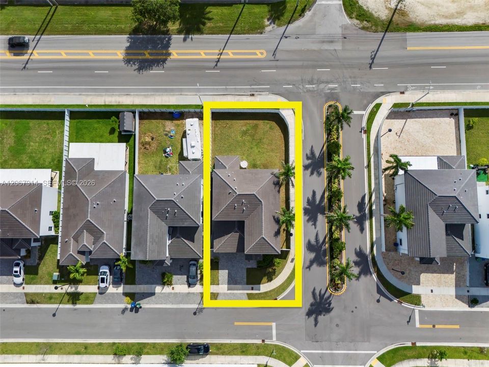For Sale: $840,000 (5 beds, 3 baths, 3349 Square Feet)