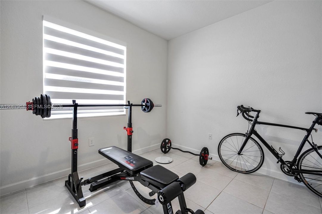 For Sale: $840,000 (5 beds, 3 baths, 3349 Square Feet)