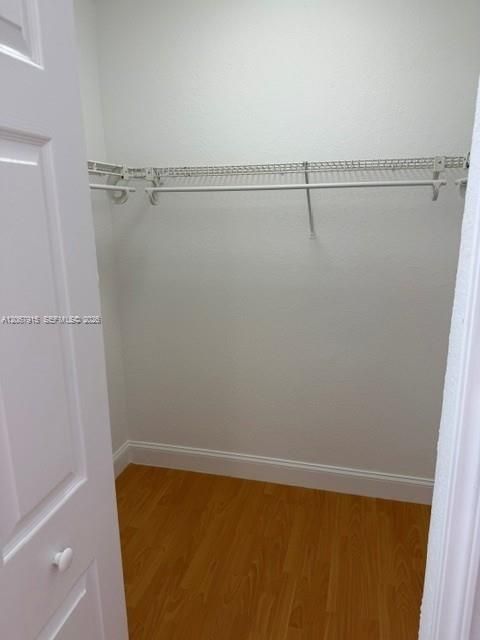 For Sale: $275,000 (2 beds, 2 baths, 1231 Square Feet)