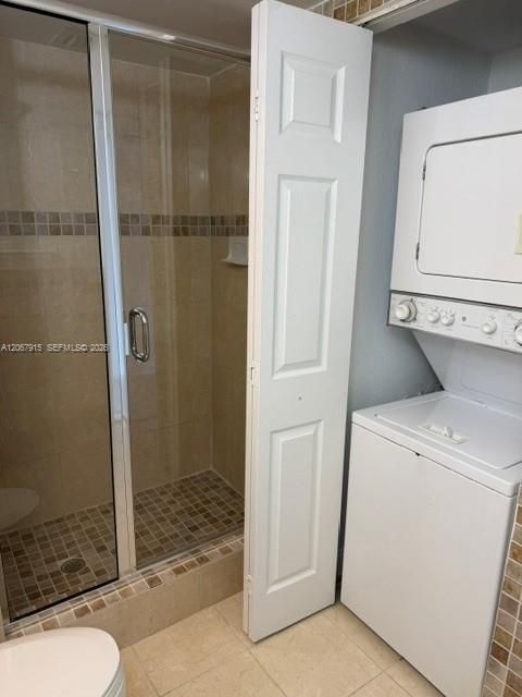 For Sale: $275,000 (2 beds, 2 baths, 1231 Square Feet)