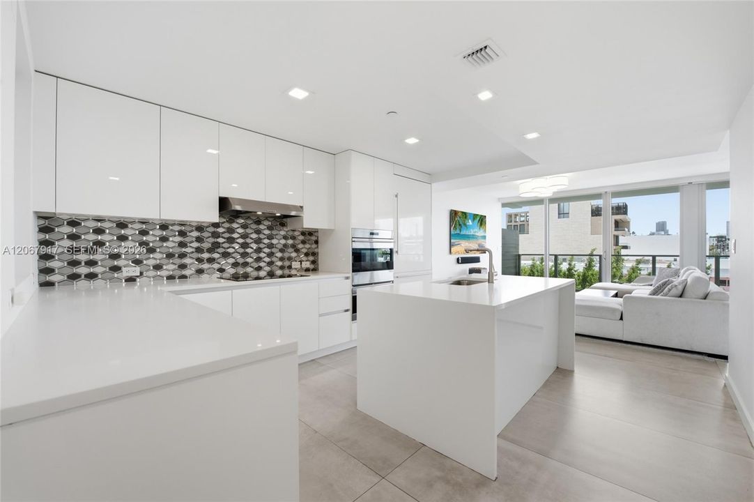 For Rent: $15,000 (3 beds, 2 baths, 1470 Square Feet)