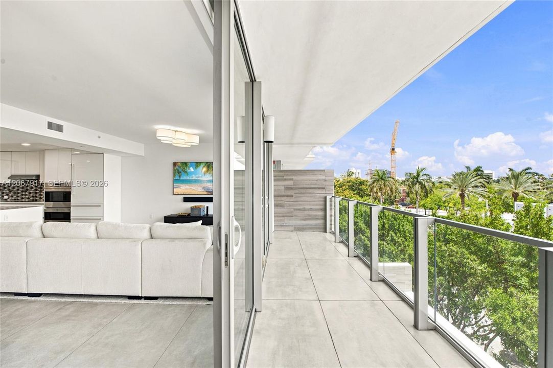 For Rent: $15,000 (3 beds, 2 baths, 1470 Square Feet)