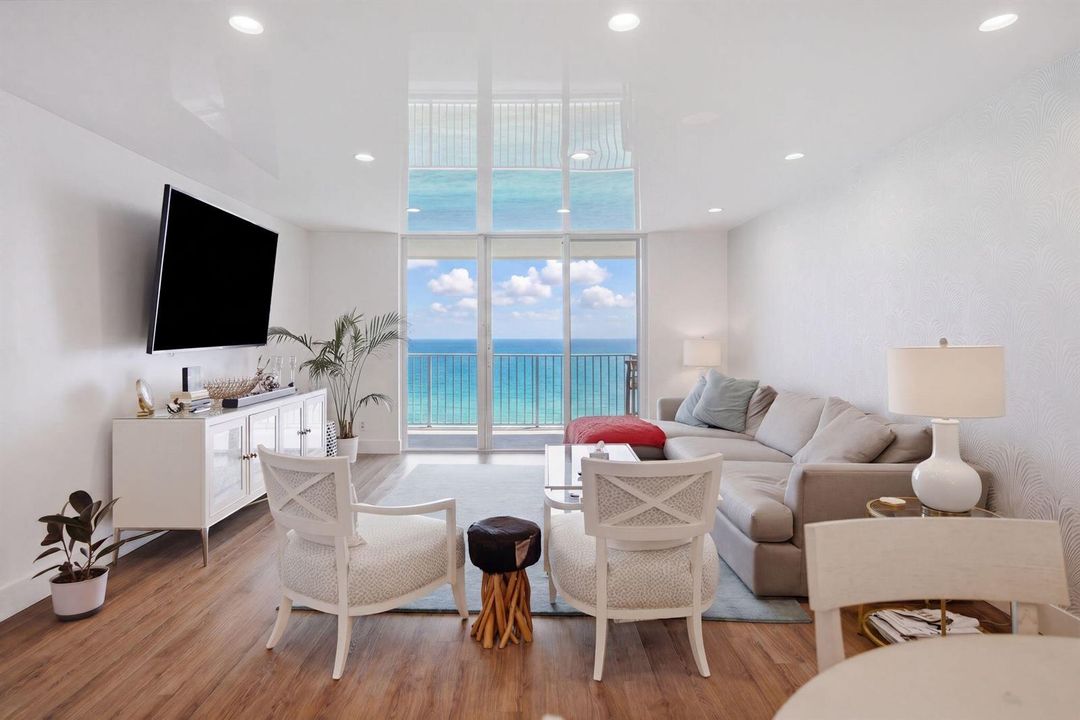 3580 S Ocean Blvd South Palm Beach FL 08