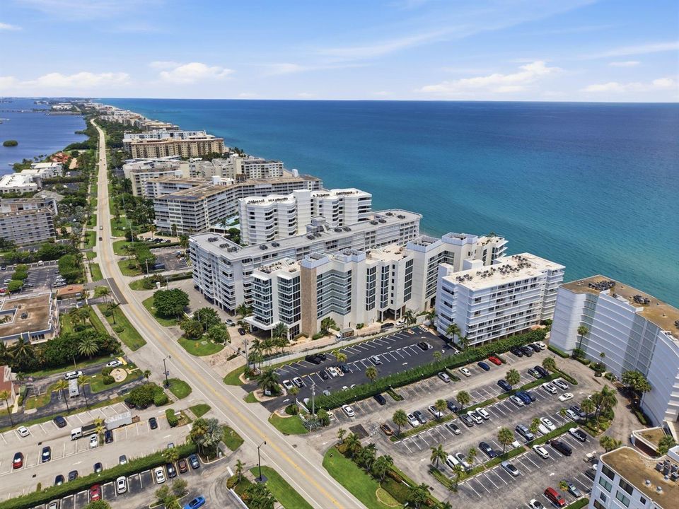 3580 S Ocean Blvd South Palm Beach FL 07