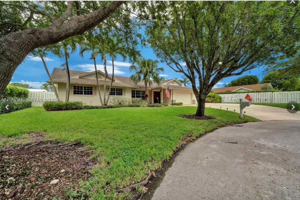 For Sale: $995,000 (4 beds, 2 baths, 3004 Square Feet)