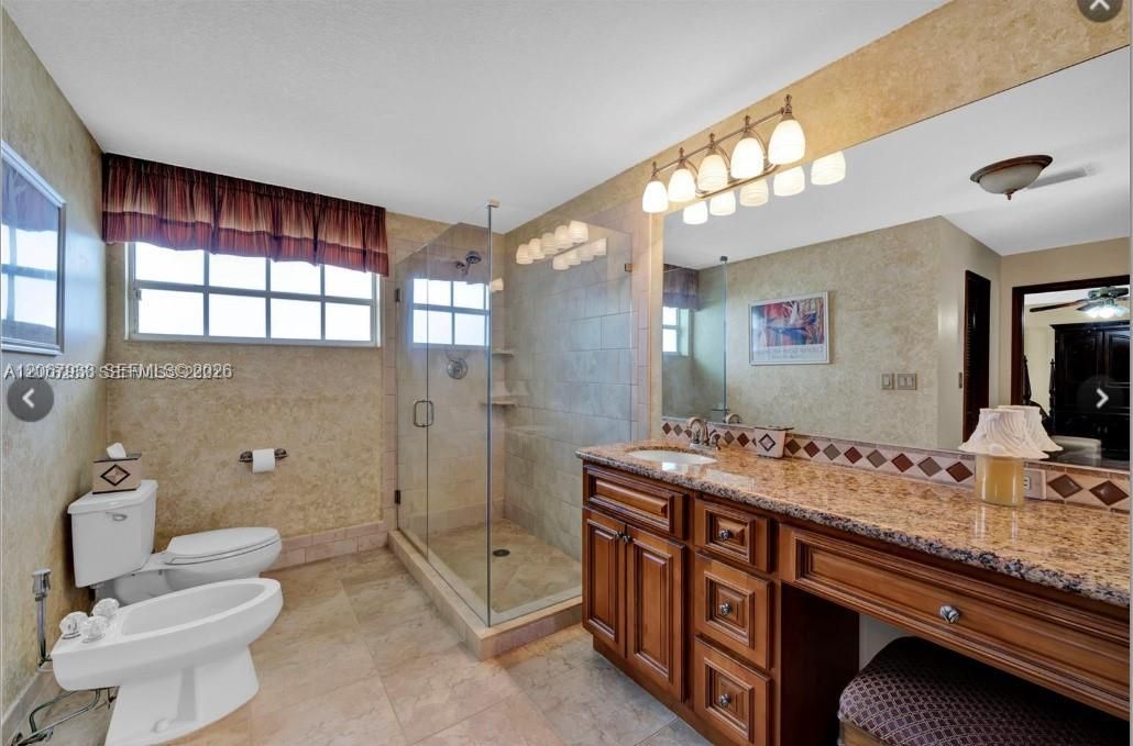For Sale: $995,000 (4 beds, 2 baths, 3004 Square Feet)
