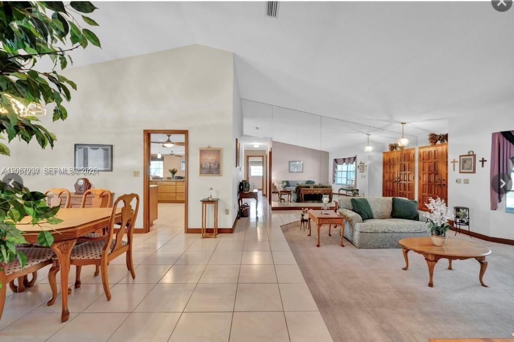 For Sale: $995,000 (4 beds, 2 baths, 3004 Square Feet)