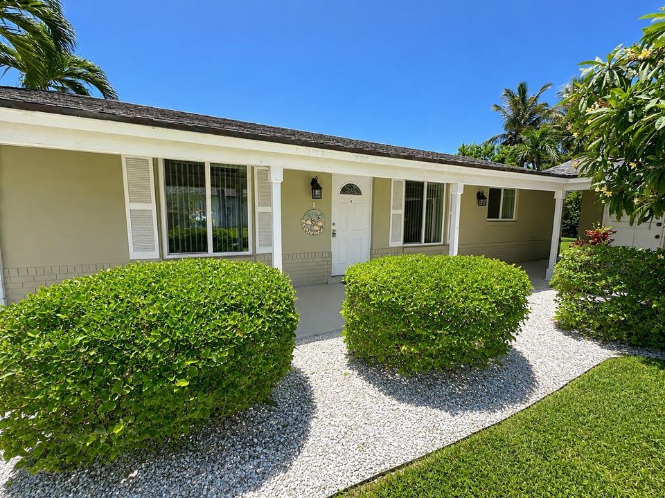 1232 Cabana Road 1