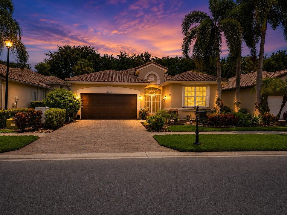 Front Twilight