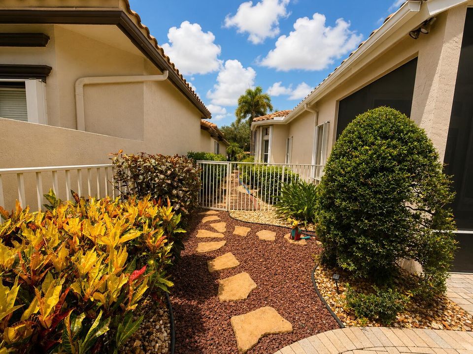 Side Yard 1