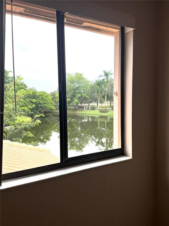For Rent: $4,200 (4 beds, 2 baths, 2350 Square Feet)