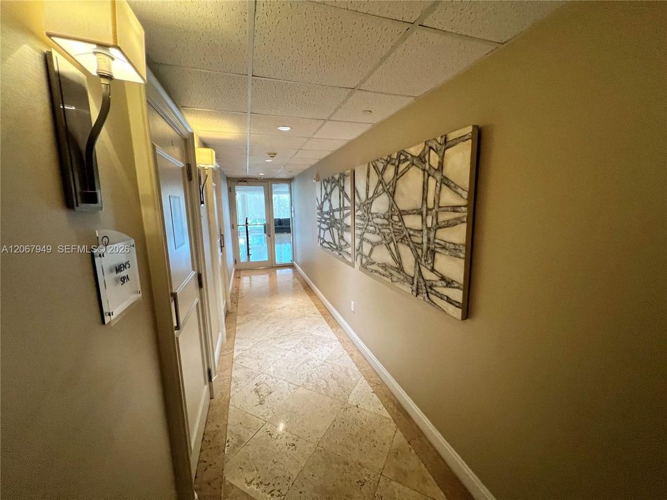 В аренду: $9,500 (2 спален, 2 ванн, 2970 Квадратных фут)