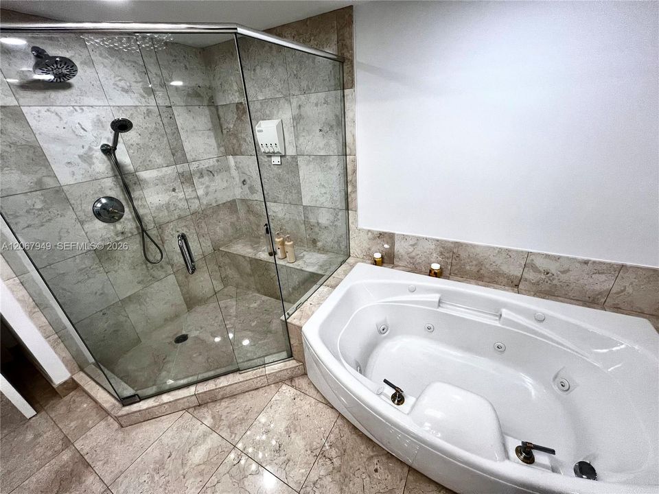 В аренду: $9,500 (2 спален, 2 ванн, 2970 Квадратных фут)