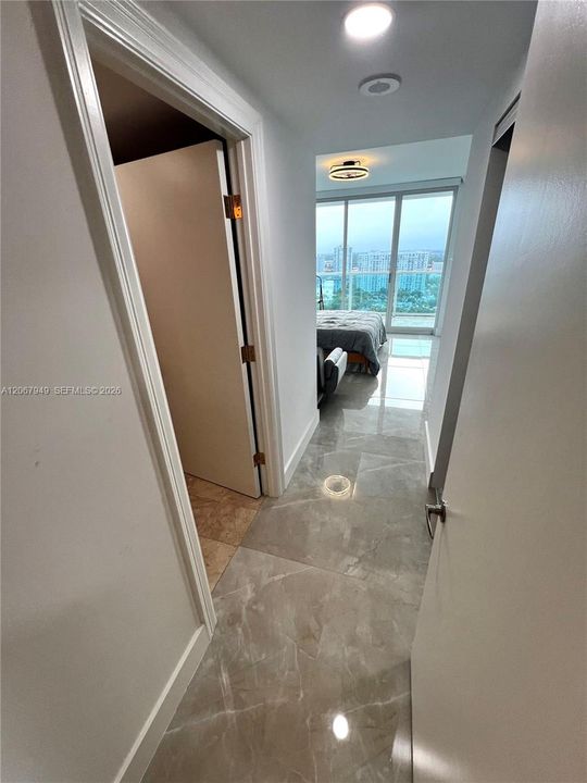 В аренду: $9,500 (2 спален, 2 ванн, 2970 Квадратных фут)