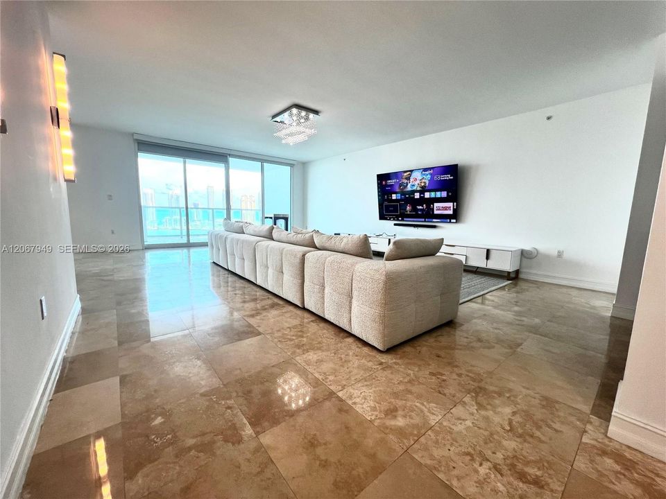 В аренду: $9,500 (2 спален, 2 ванн, 2970 Квадратных фут)