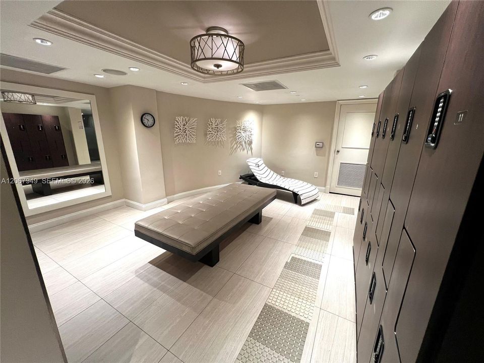 В аренду: $9,500 (2 спален, 2 ванн, 2970 Квадратных фут)