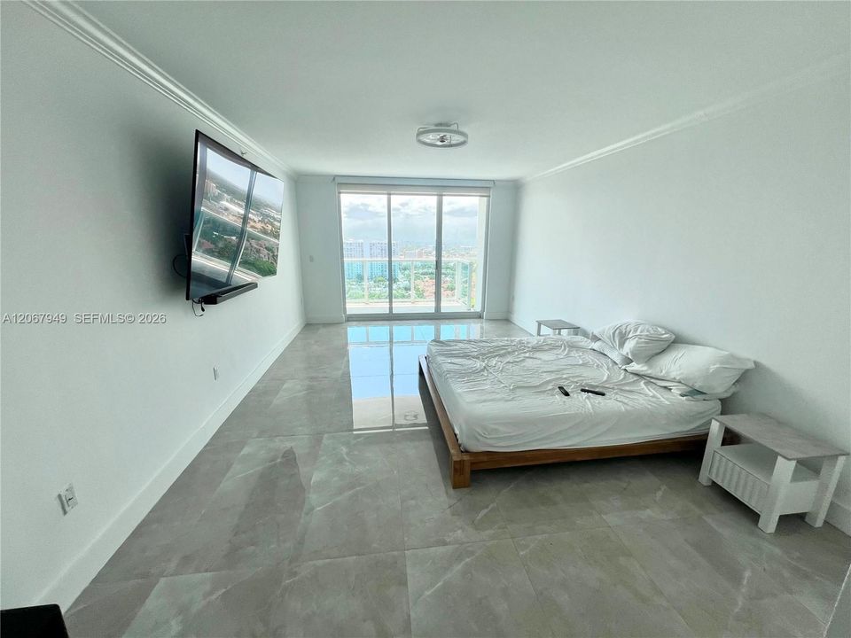 В аренду: $9,500 (2 спален, 2 ванн, 2970 Квадратных фут)