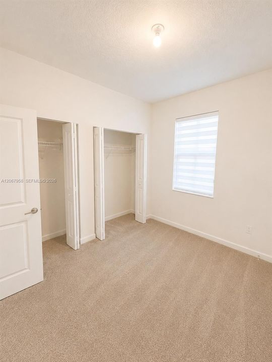 For Rent: $3,200 (3 beds, 2 baths, 1520 Square Feet)
