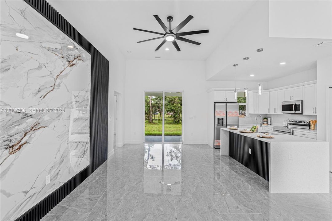 For Sale: $409,900 (3 beds, 2 baths, 1800 Square Feet)