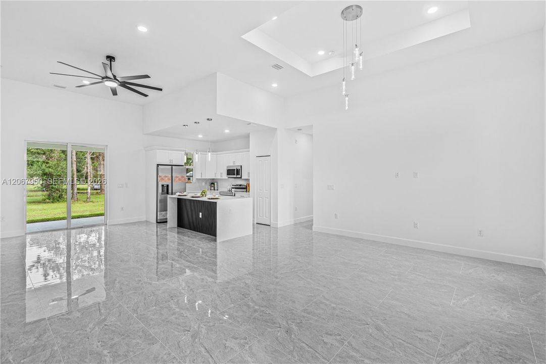 For Sale: $409,900 (3 beds, 2 baths, 1800 Square Feet)