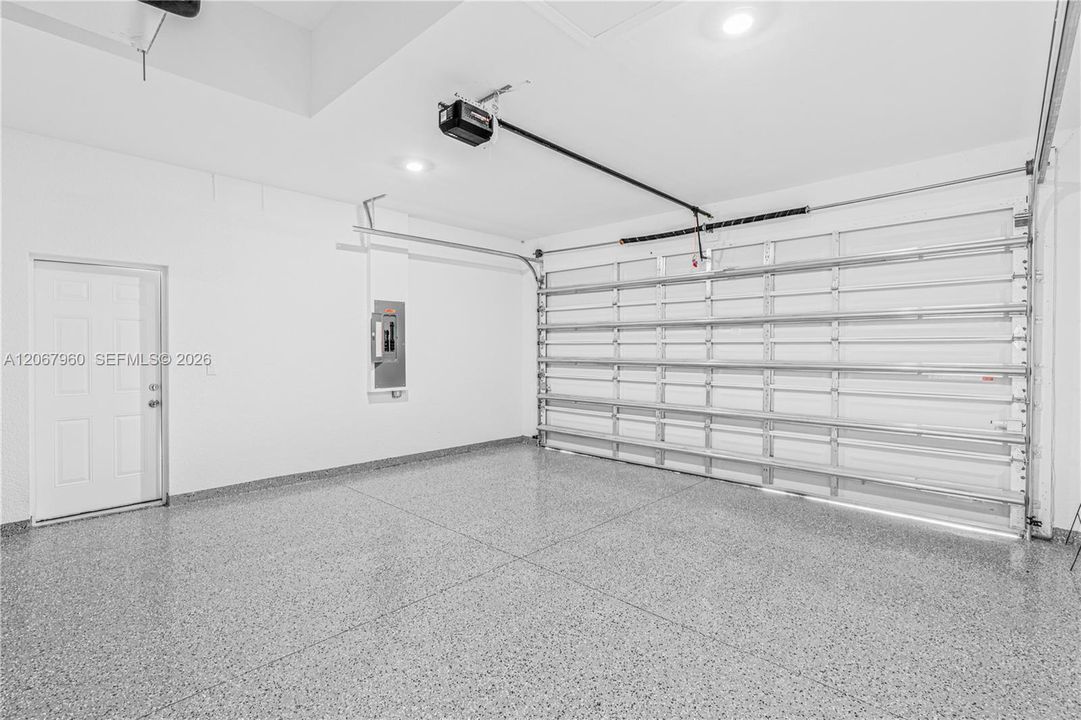 For Sale: $409,900 (3 beds, 2 baths, 1800 Square Feet)