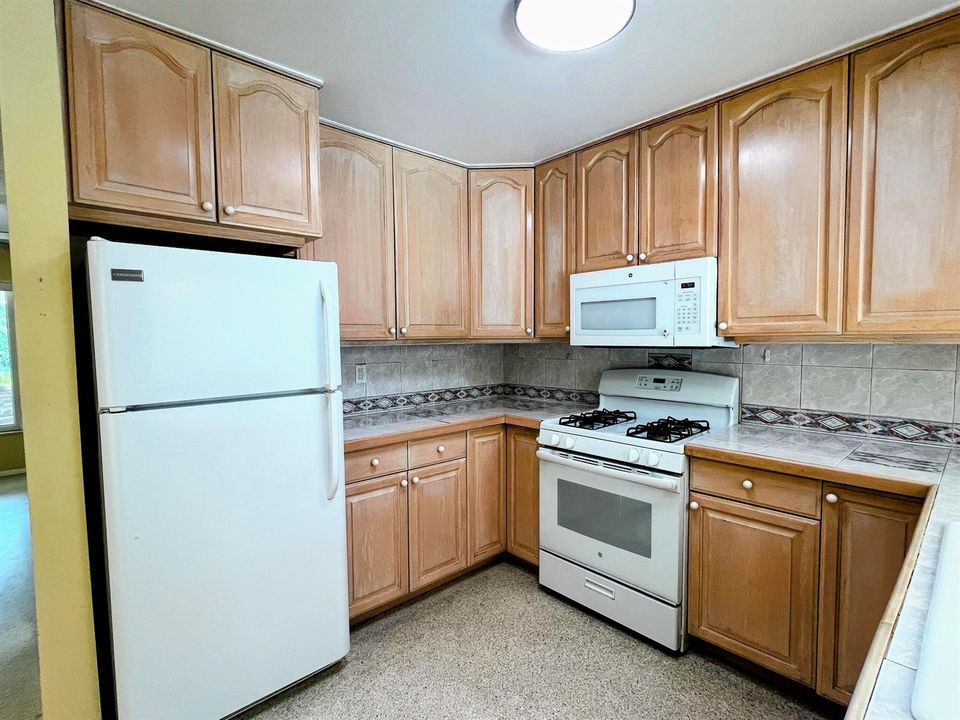 Kitchen 3
