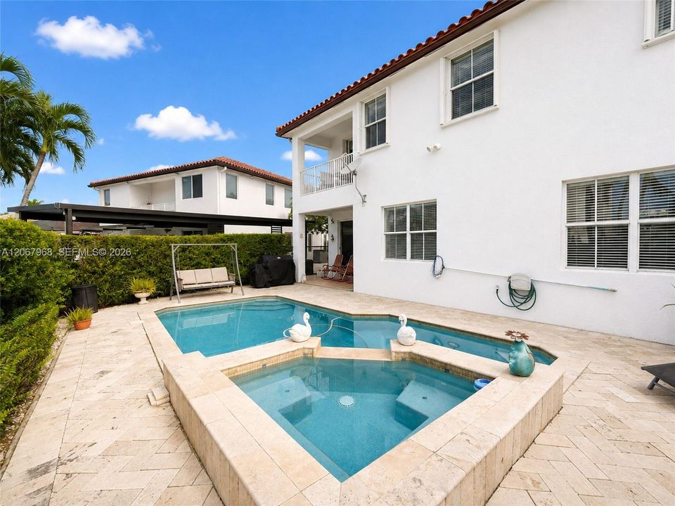 For Sale: $920,000 (4 beds, 2 baths, 2372 Square Feet)
