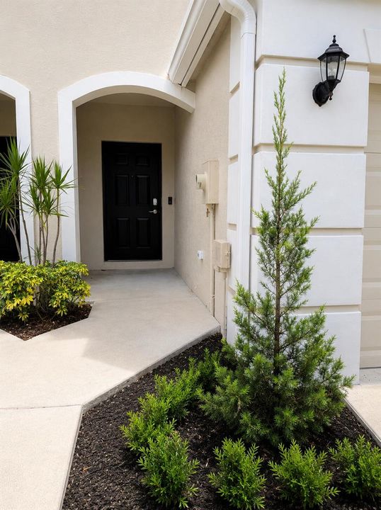 Naz front door