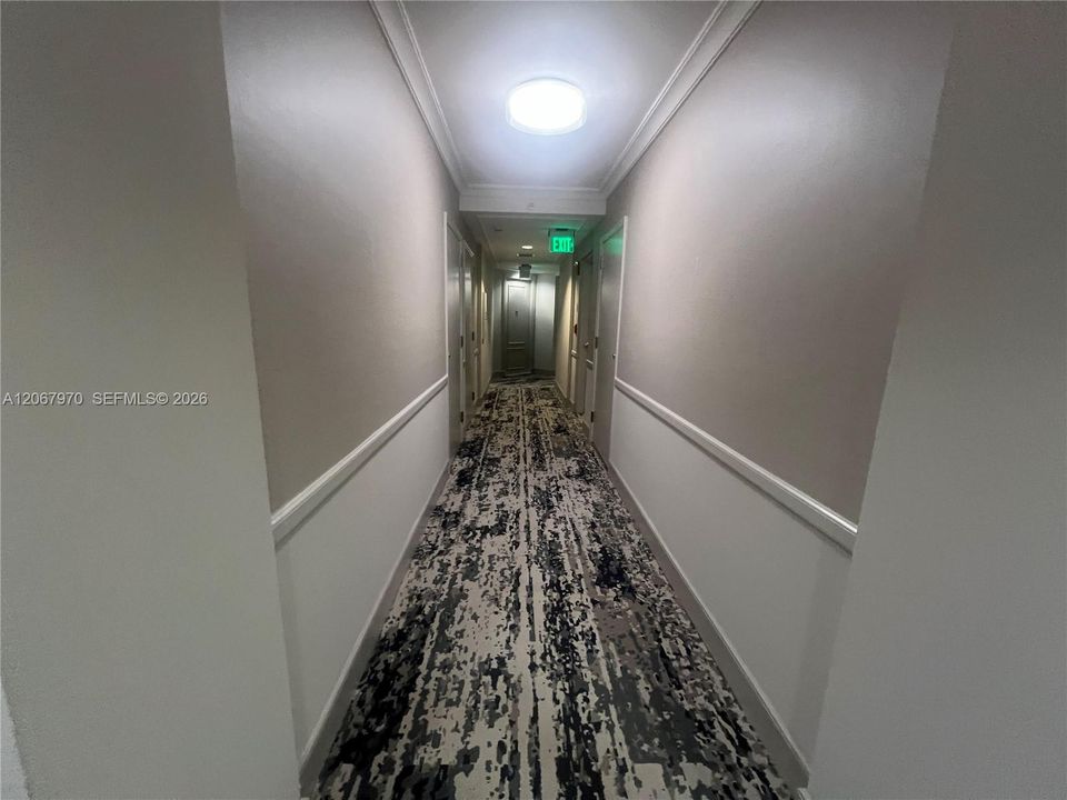 В аренду: $3,550 (1 спален, 1 ванн, 780 Квадратных фут)