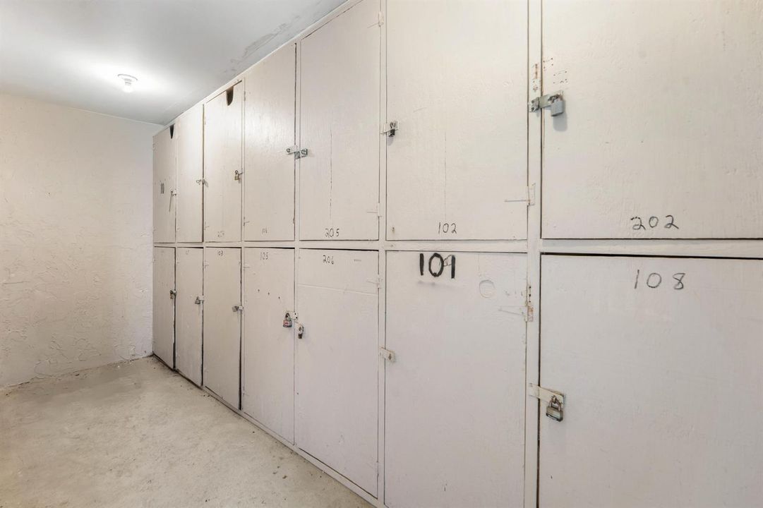 Closet