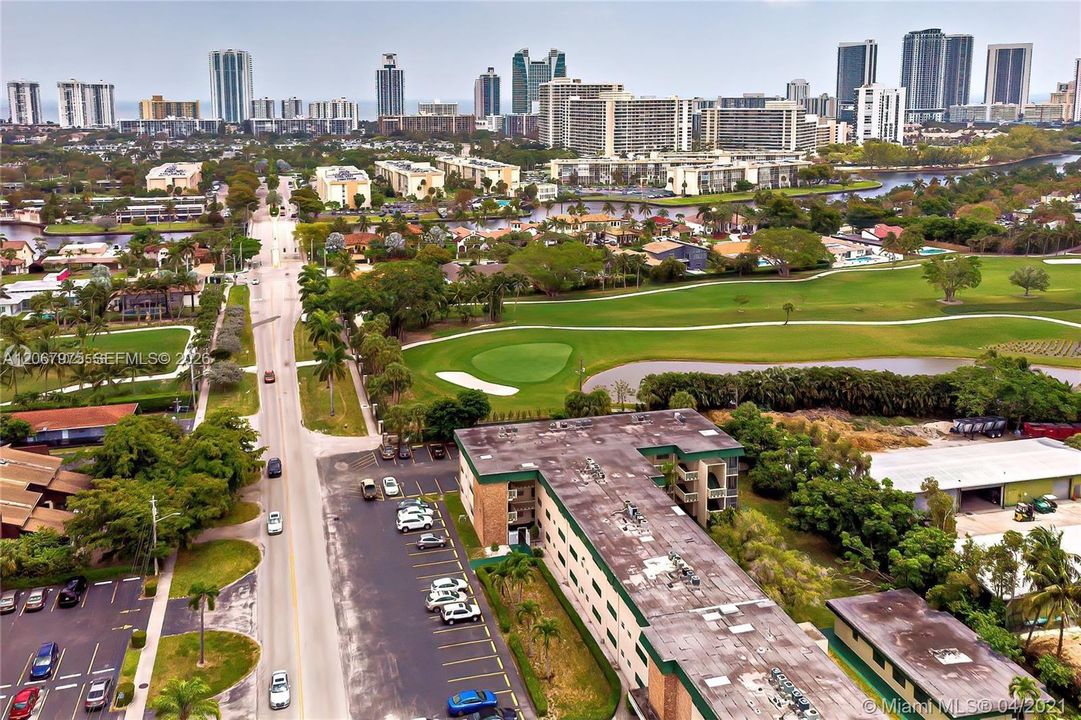 En Venta: $159,500 (1 camas, 1 baños, 640 Pies cuadrados)