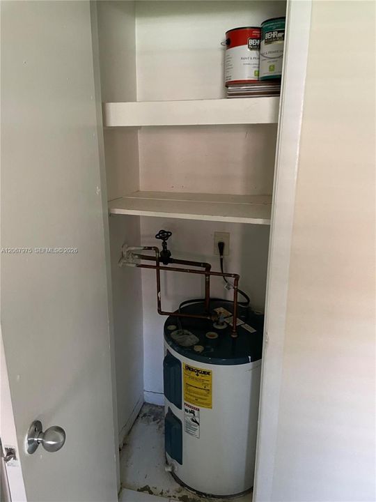 En Venta: $159,500 (1 camas, 1 baños, 640 Pies cuadrados)