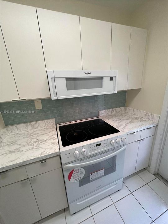 En Venta: $159,500 (1 camas, 1 baños, 640 Pies cuadrados)