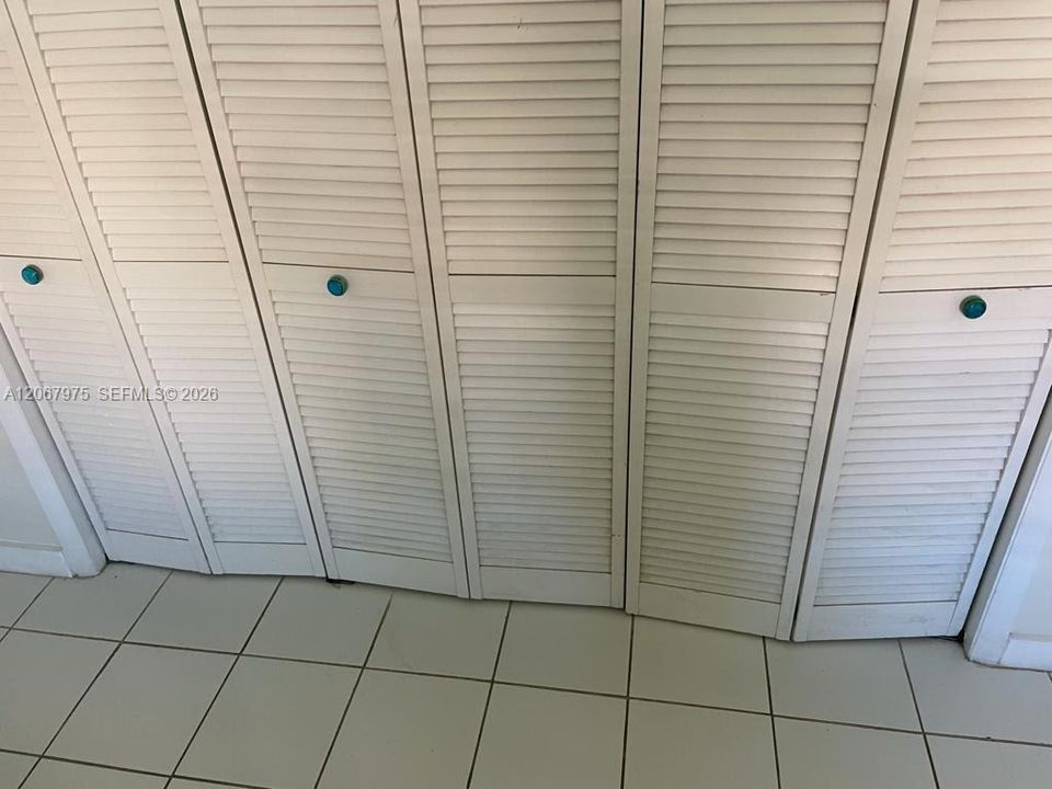 En Venta: $159,500 (1 camas, 1 baños, 640 Pies cuadrados)