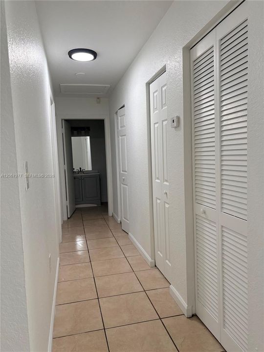 For Rent: $3,150 (3 beds, 2 baths, 1400 Square Feet)