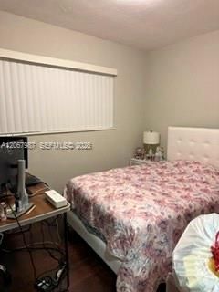 For Sale: $675,000 (5 beds, 2 baths, 1903 Square Feet)