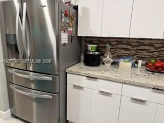 For Sale: $675,000 (5 beds, 2 baths, 1903 Square Feet)