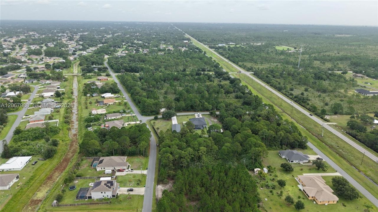 待售: $160,000 (1.05 acres)