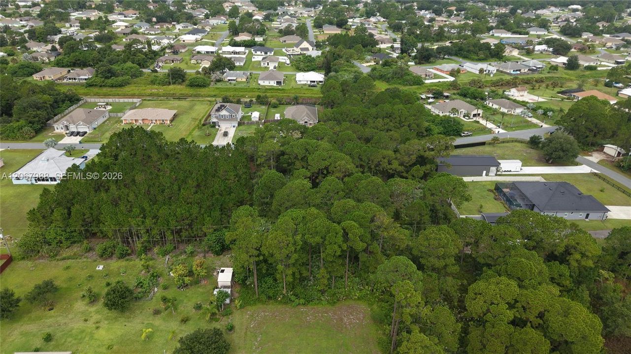 待售: $160,000 (1.05 acres)