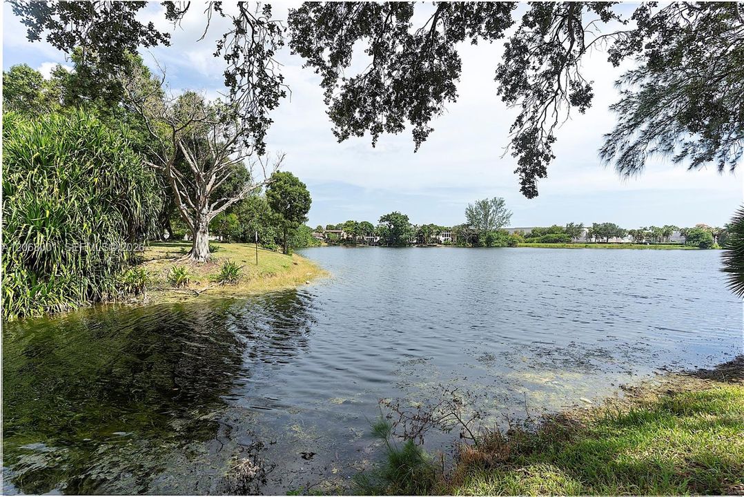 For Sale: $96,000 (2 beds, 2 baths, 1200 Square Feet)