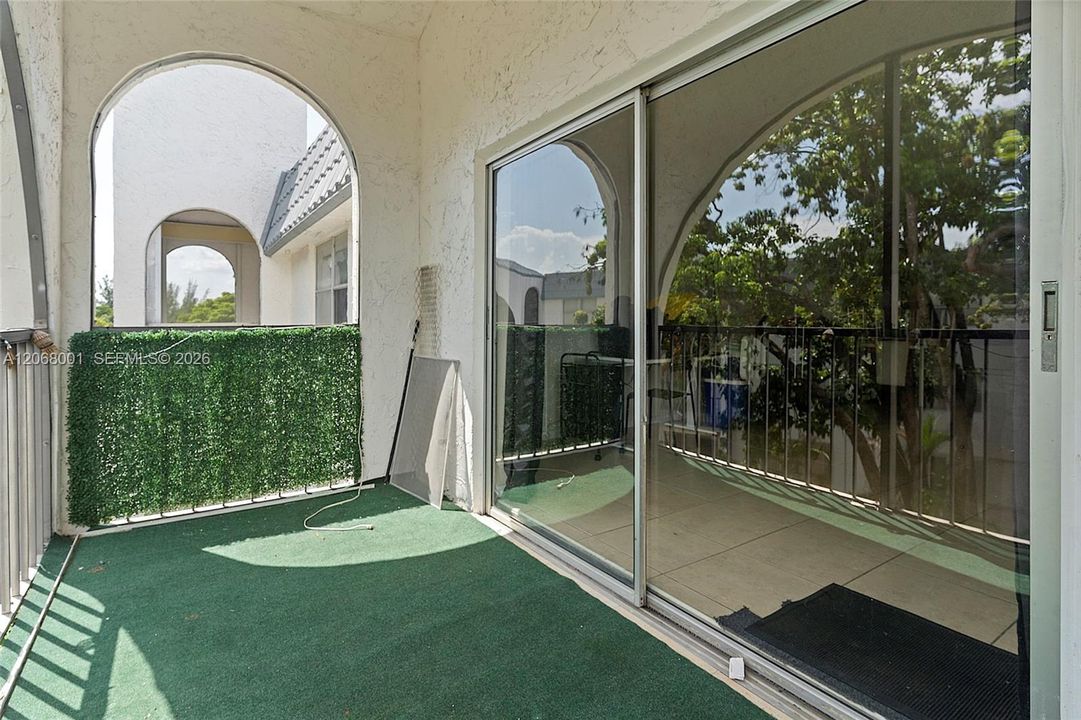 For Sale: $96,000 (2 beds, 2 baths, 1200 Square Feet)