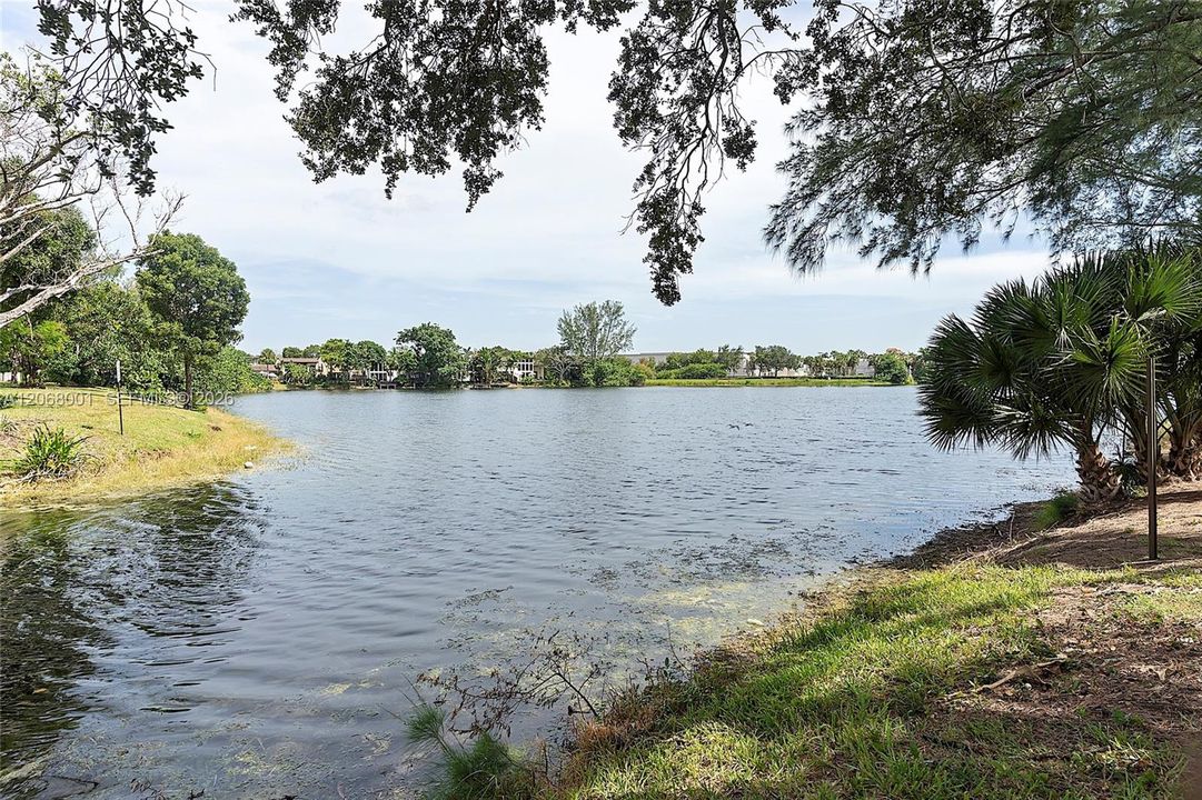 For Sale: $96,000 (2 beds, 2 baths, 1200 Square Feet)