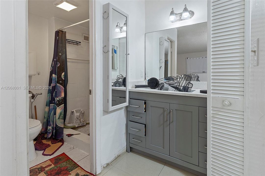 For Sale: $96,000 (2 beds, 2 baths, 1200 Square Feet)