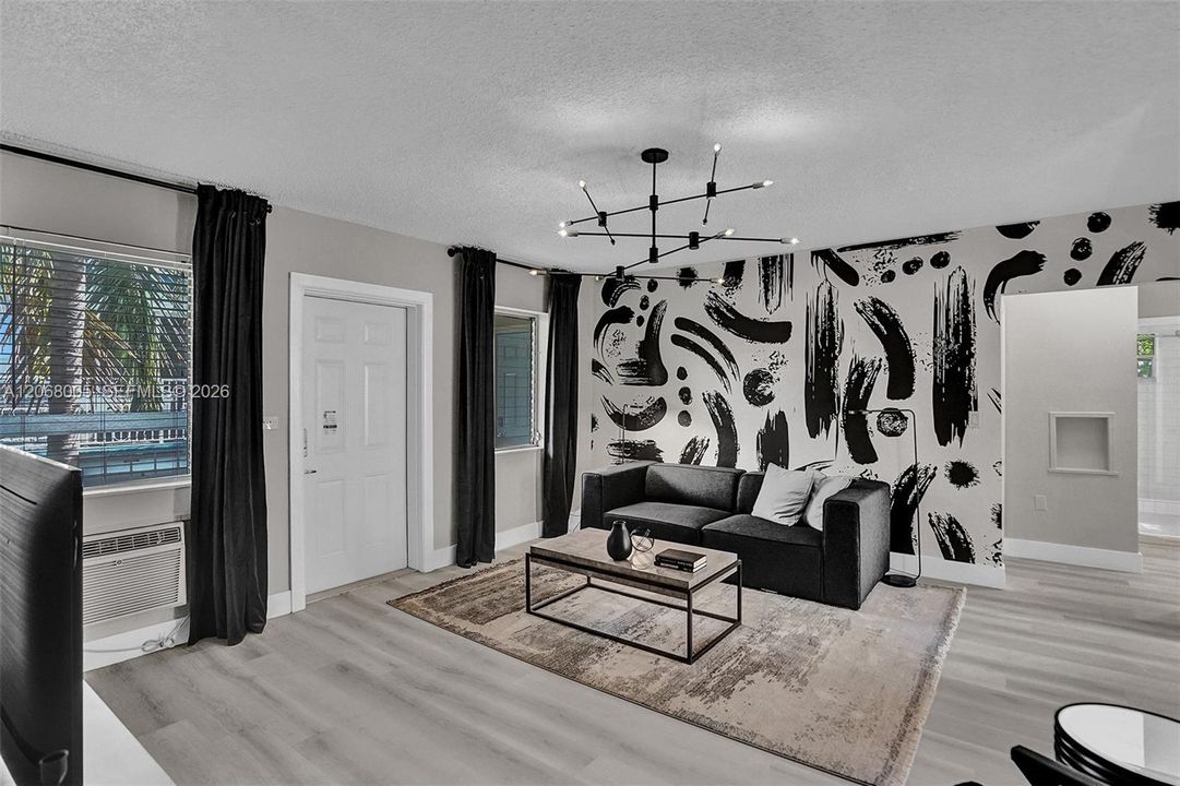 For Rent: $4,500 (2 beds, 2 baths, 1000 Square Feet)