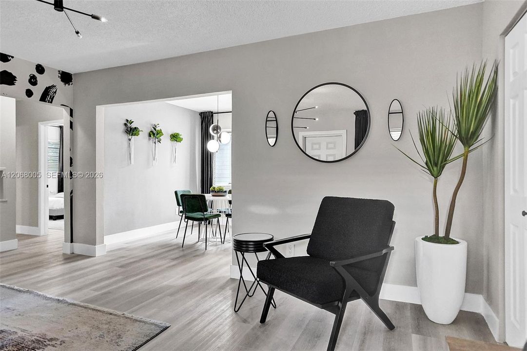 For Rent: $4,500 (2 beds, 2 baths, 1000 Square Feet)