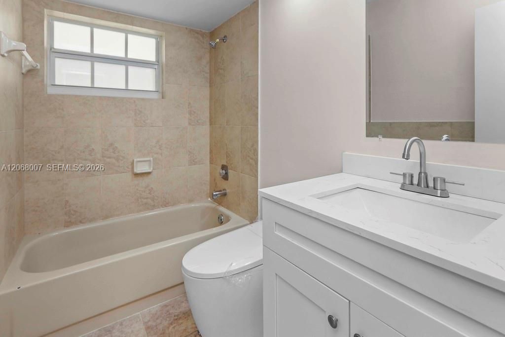 Active With Contract: $3,800 (4 beds, 2 baths, 1616 Square Feet)