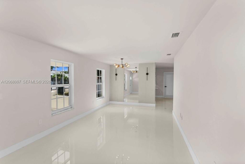 Active With Contract: $3,800 (4 beds, 2 baths, 1616 Square Feet)