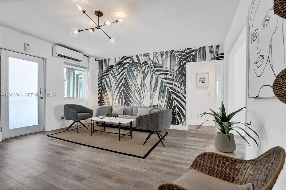 For Rent: $4,500 (2 beds, 2 baths, 1000 Square Feet)
